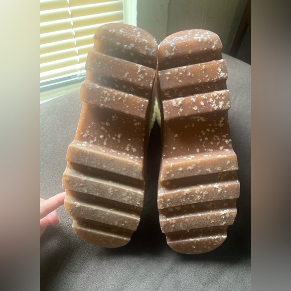 Cool Planet by Steve Madden winter boots - Picture 7 of 9